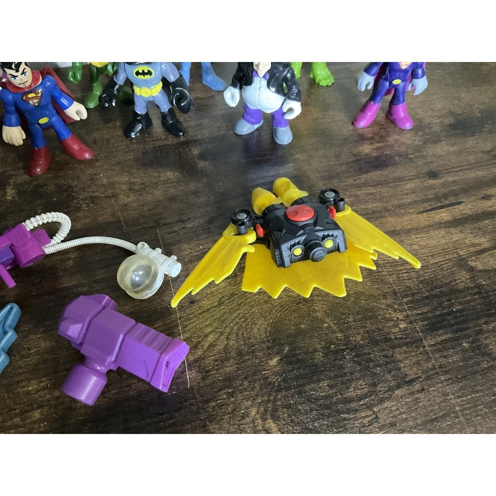 Imaginext Figures DC Comics Fisher-Price Heros And Villians - Picture 4 of 7
